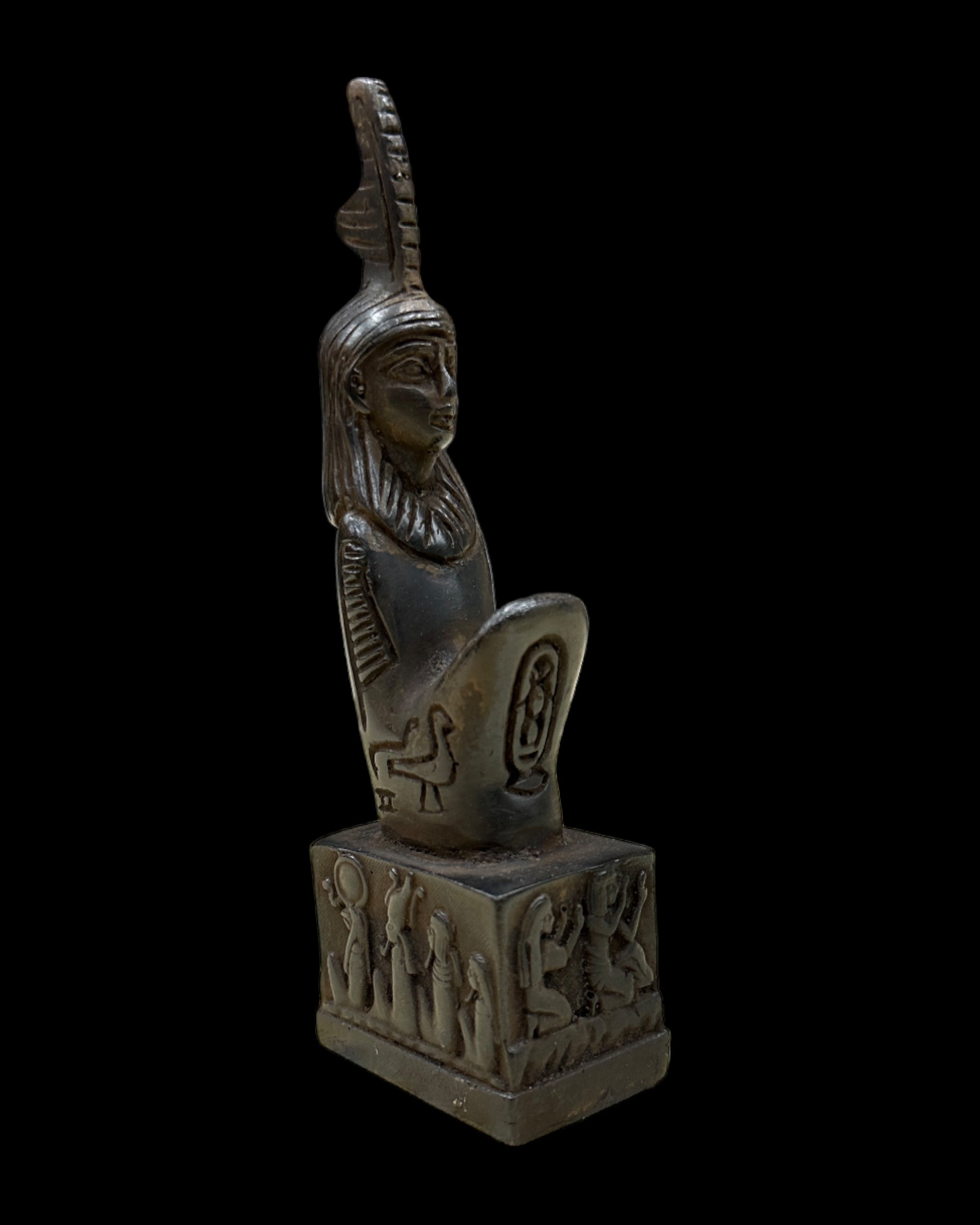 Maat Kneeling Statue