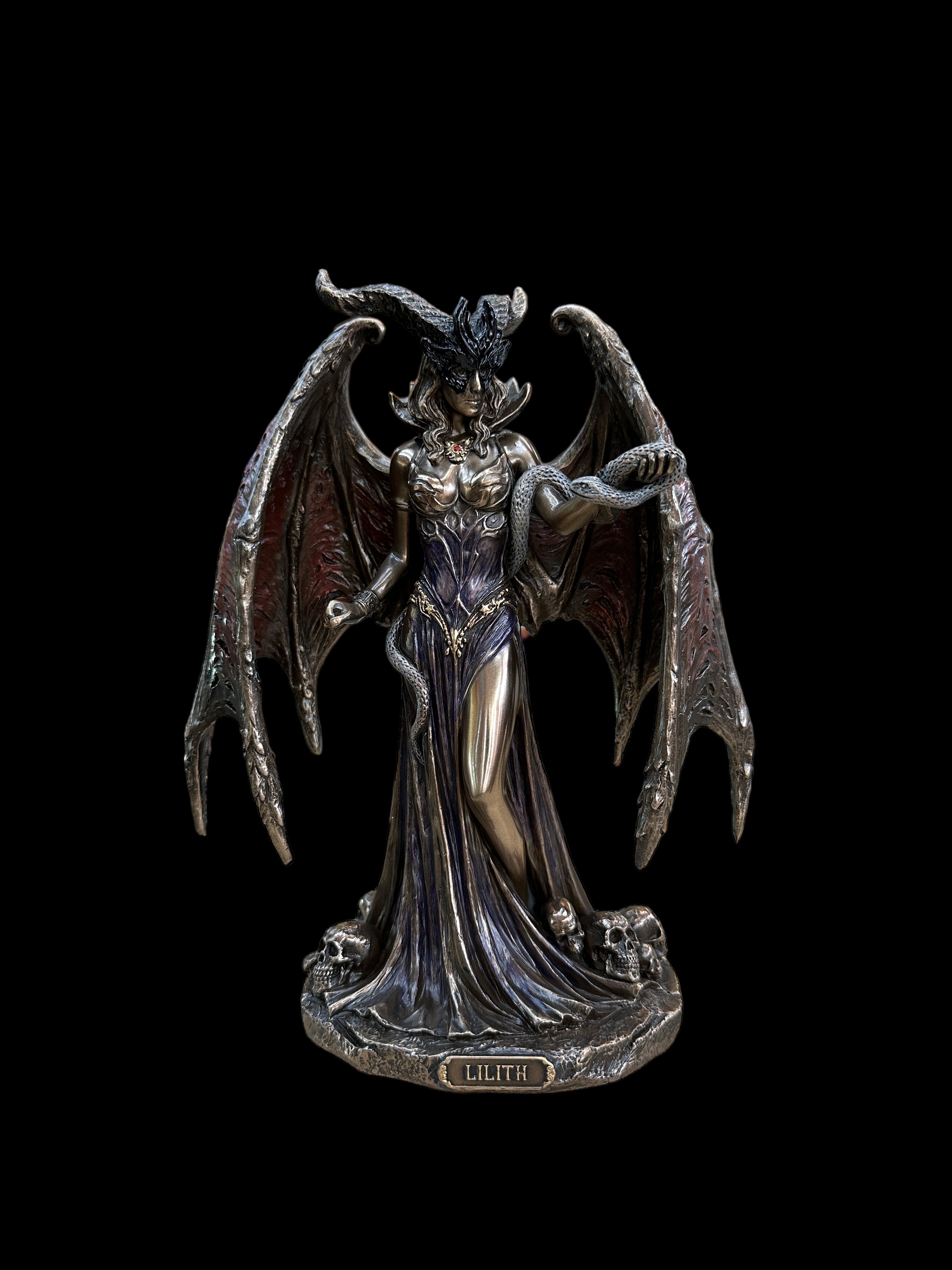 Lilith Statue