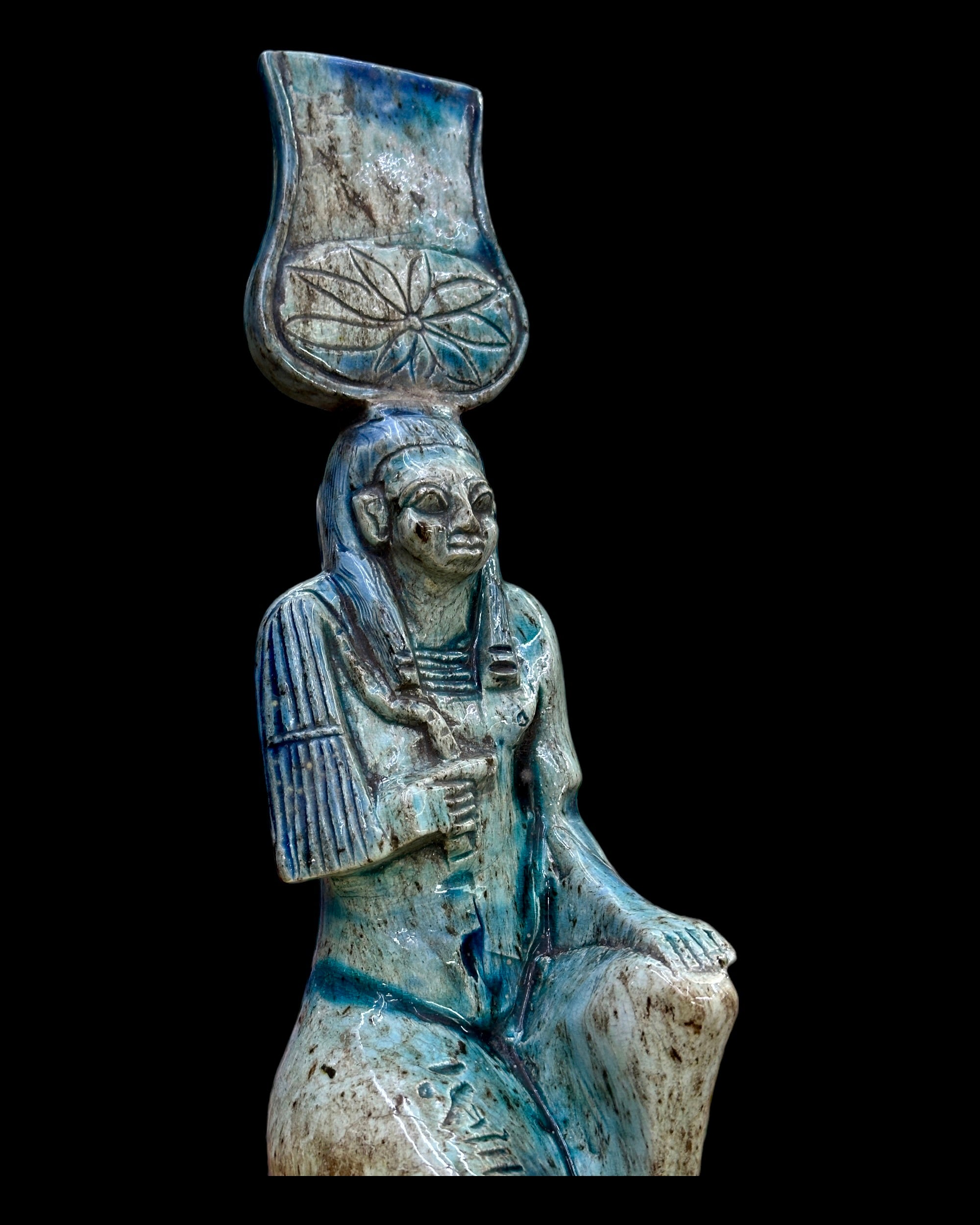 Seshat Statue