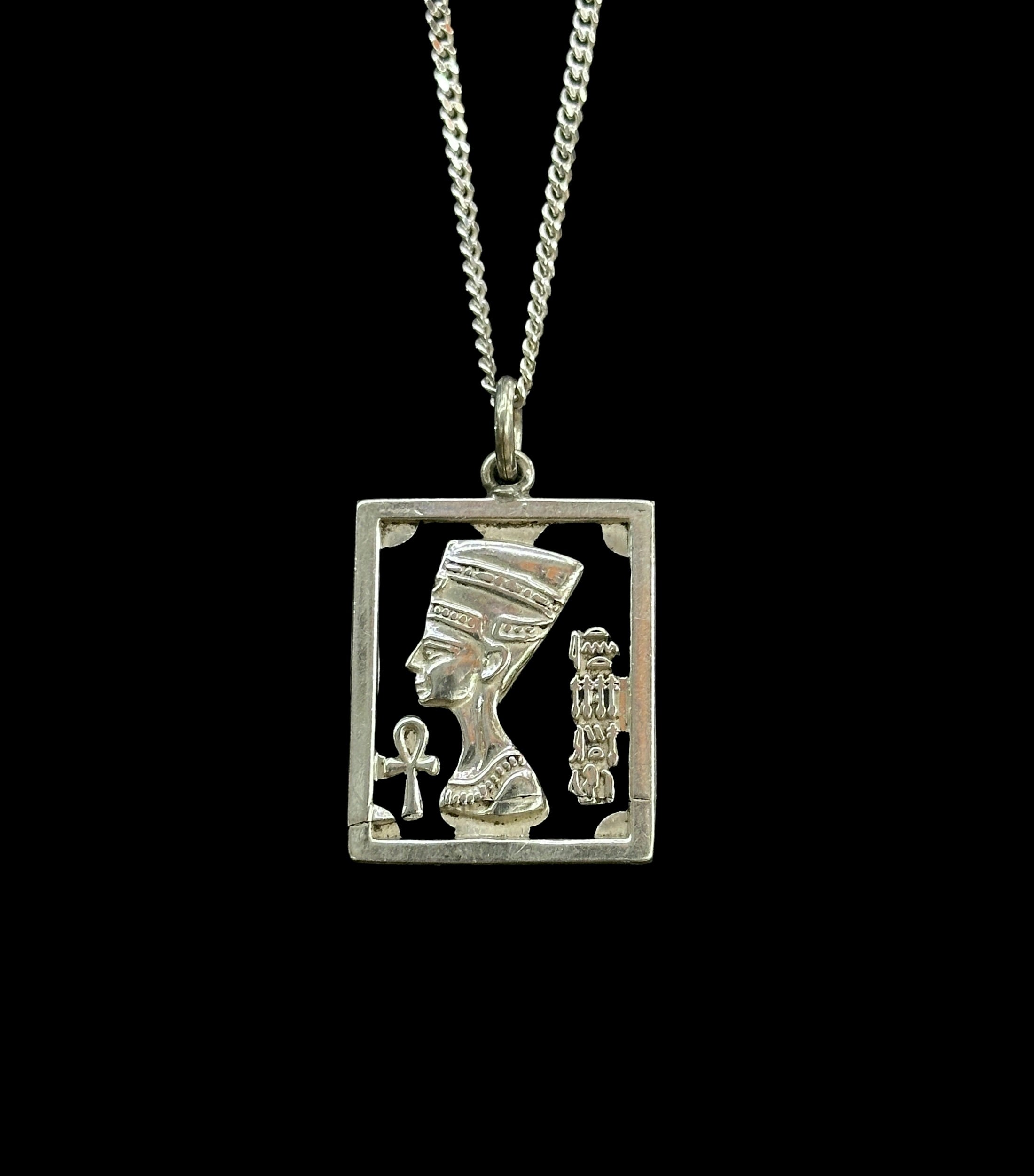 Nefertiti Pendant