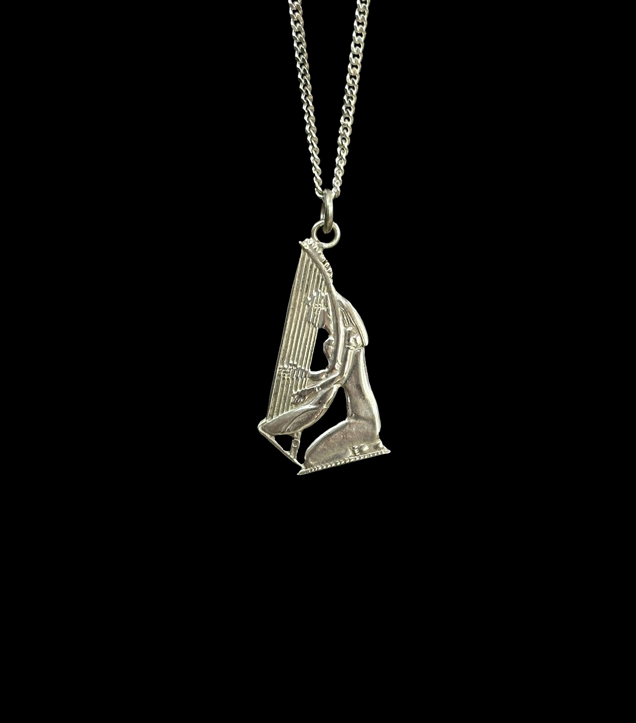 Harpist Pendant