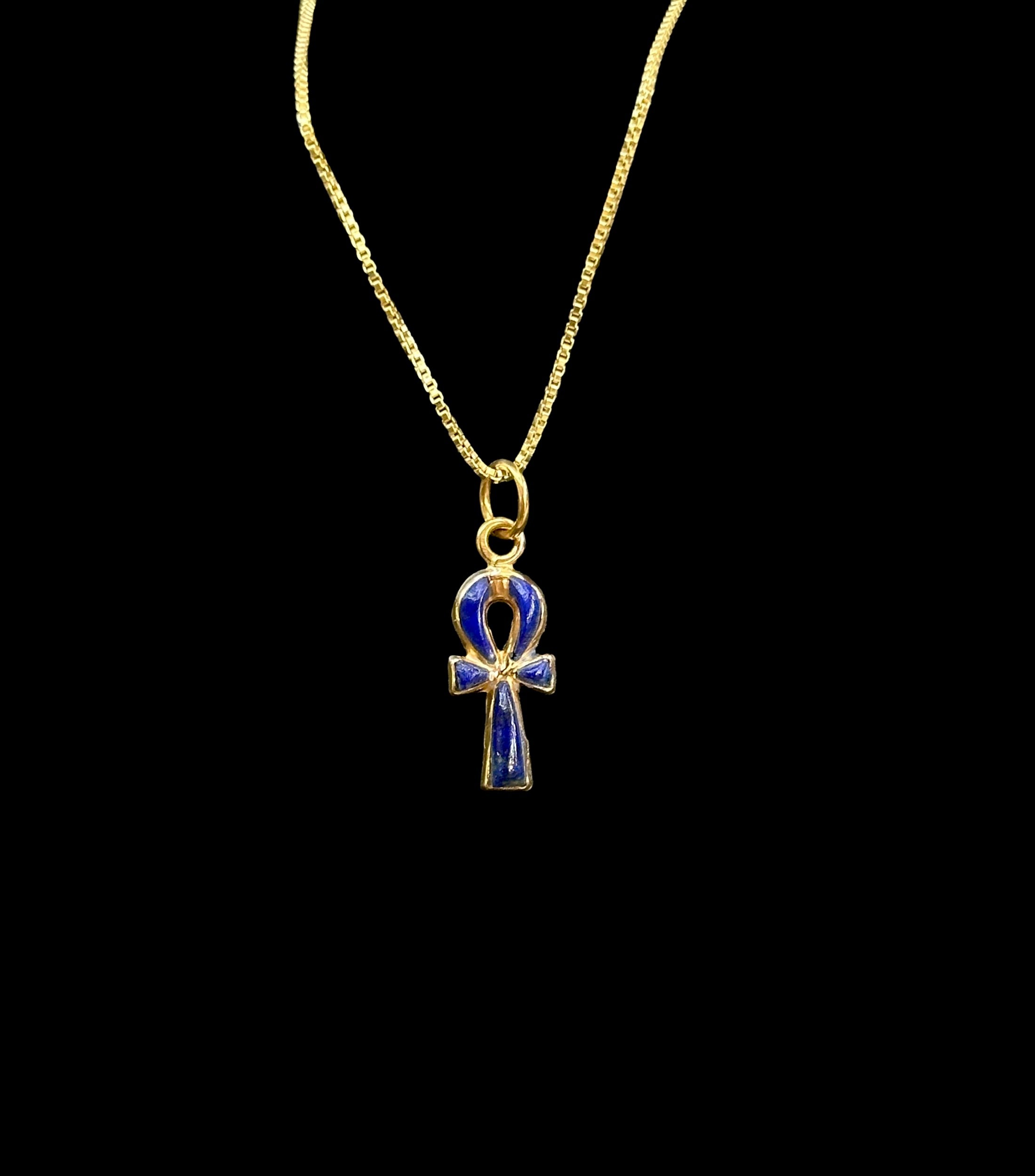 18k Gold Ankh Pendant