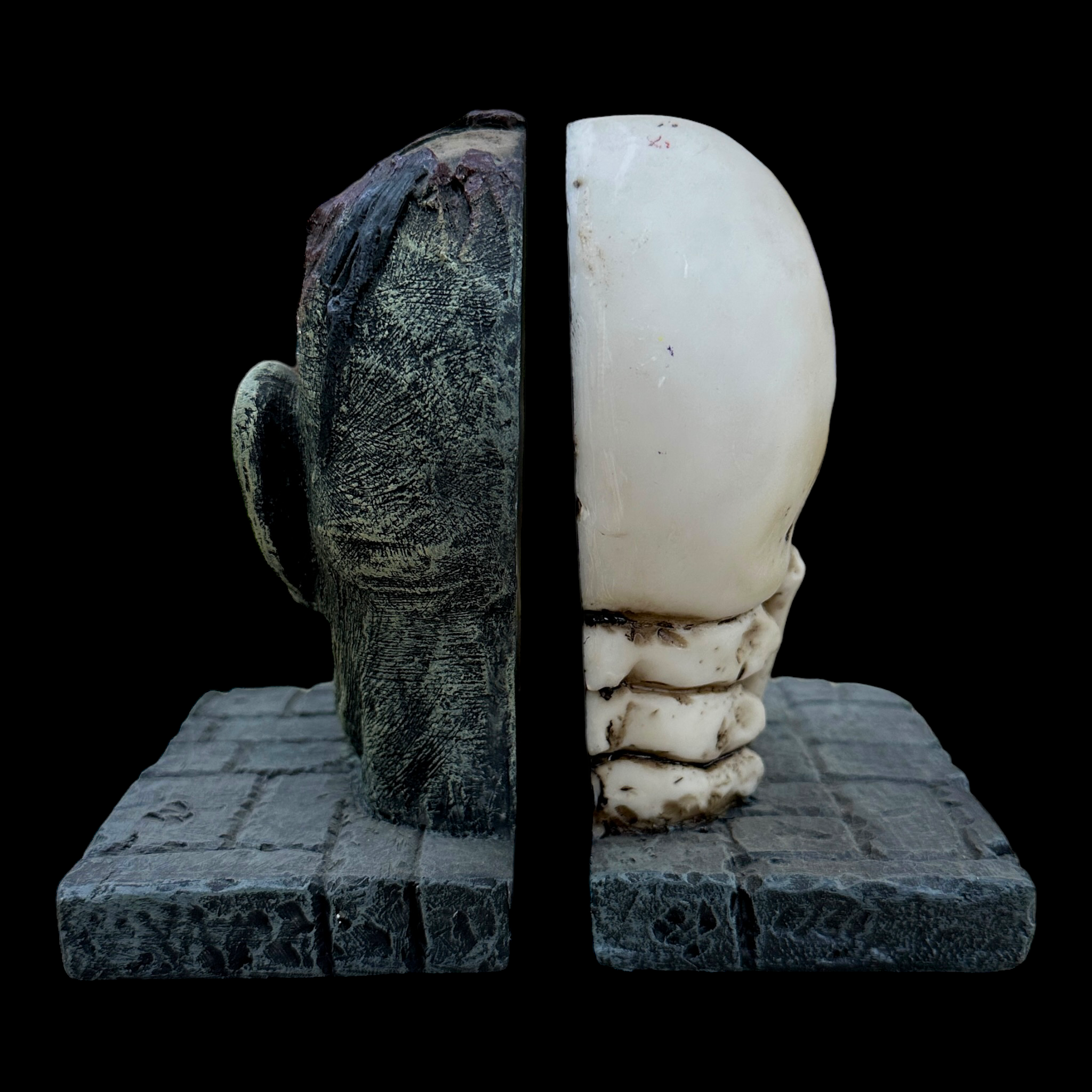 Skull & Zombie Bookends