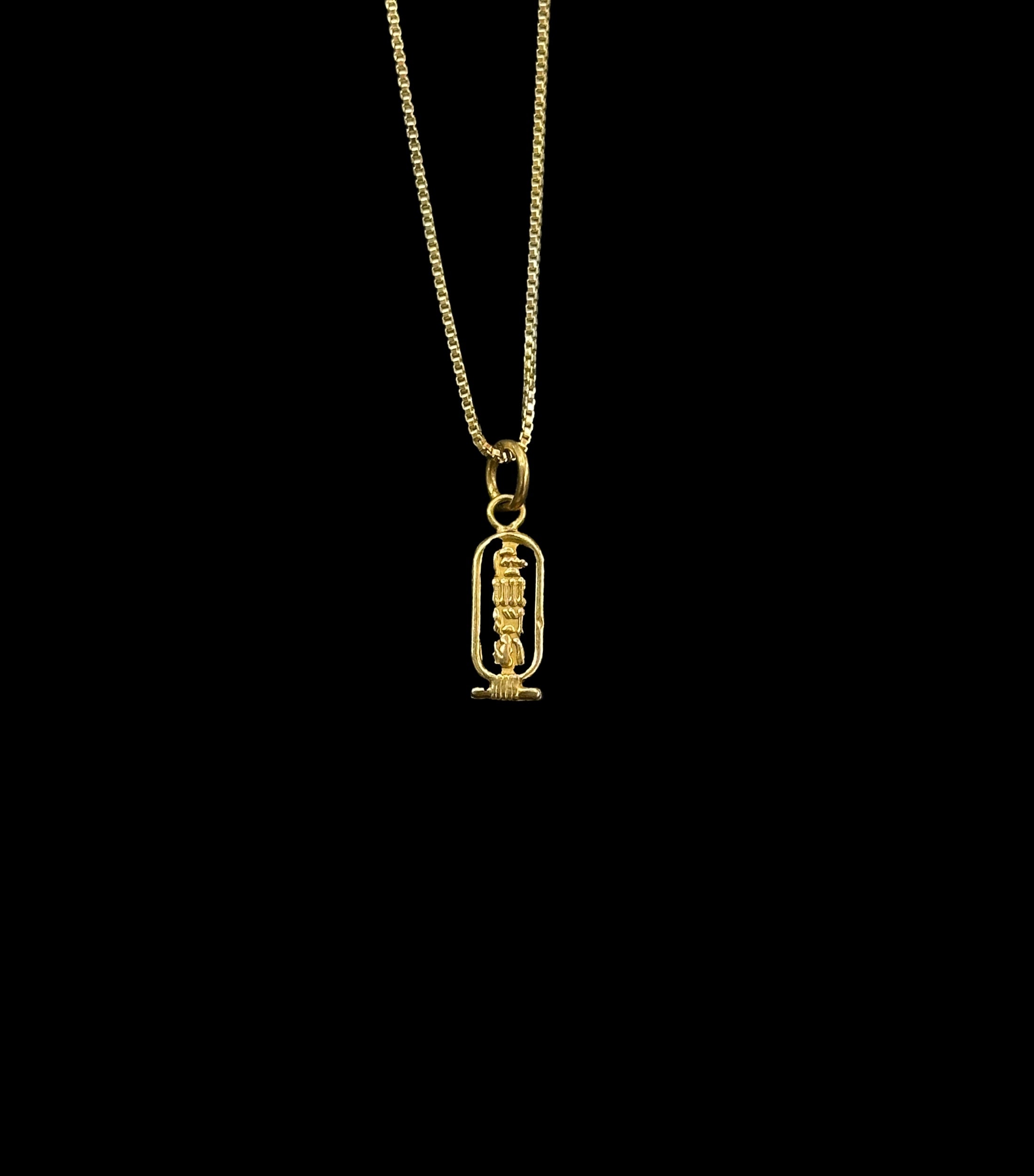 18k Nefertiti Cartouche Pendant