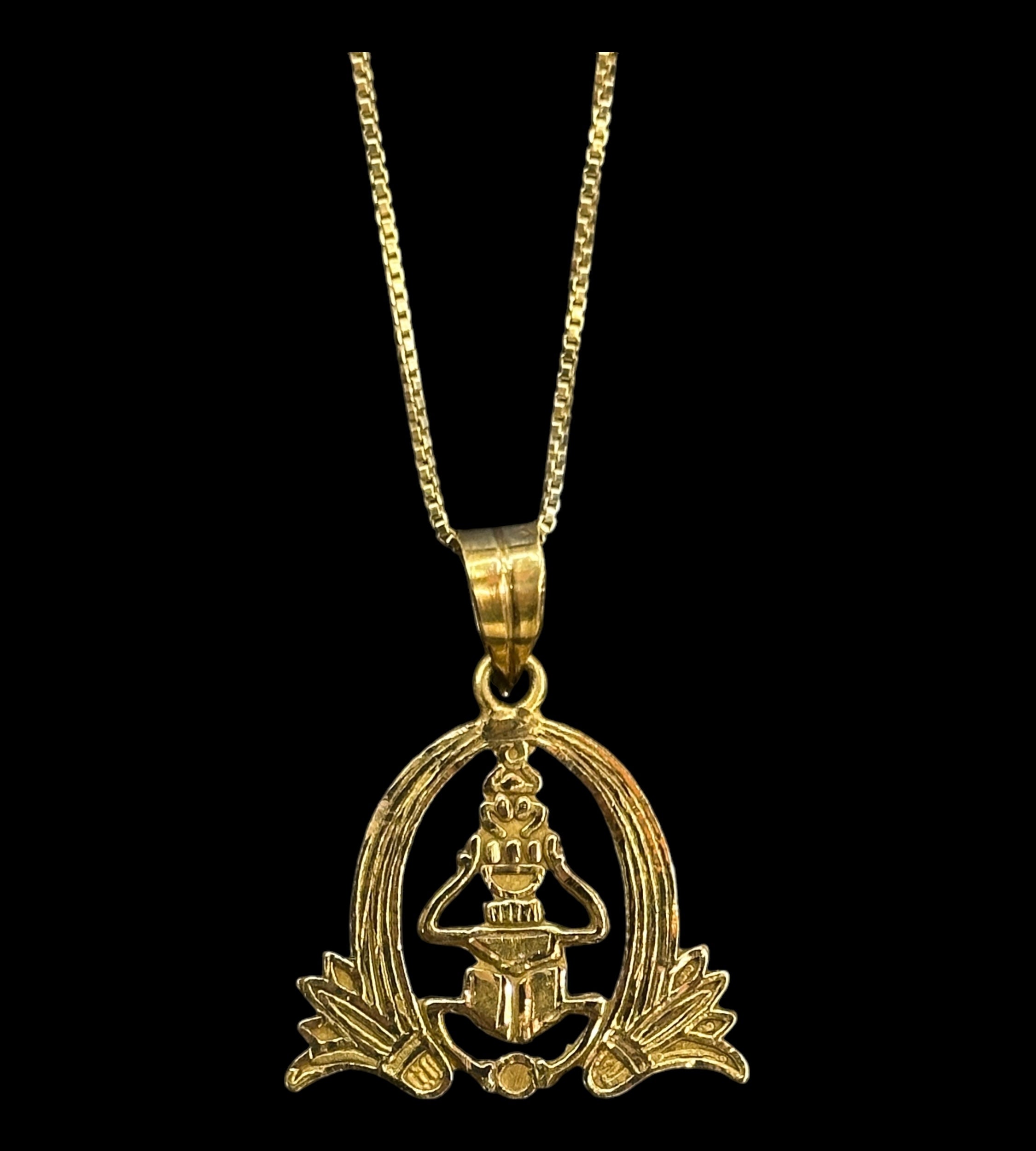 18k Gold Scarab Pendant