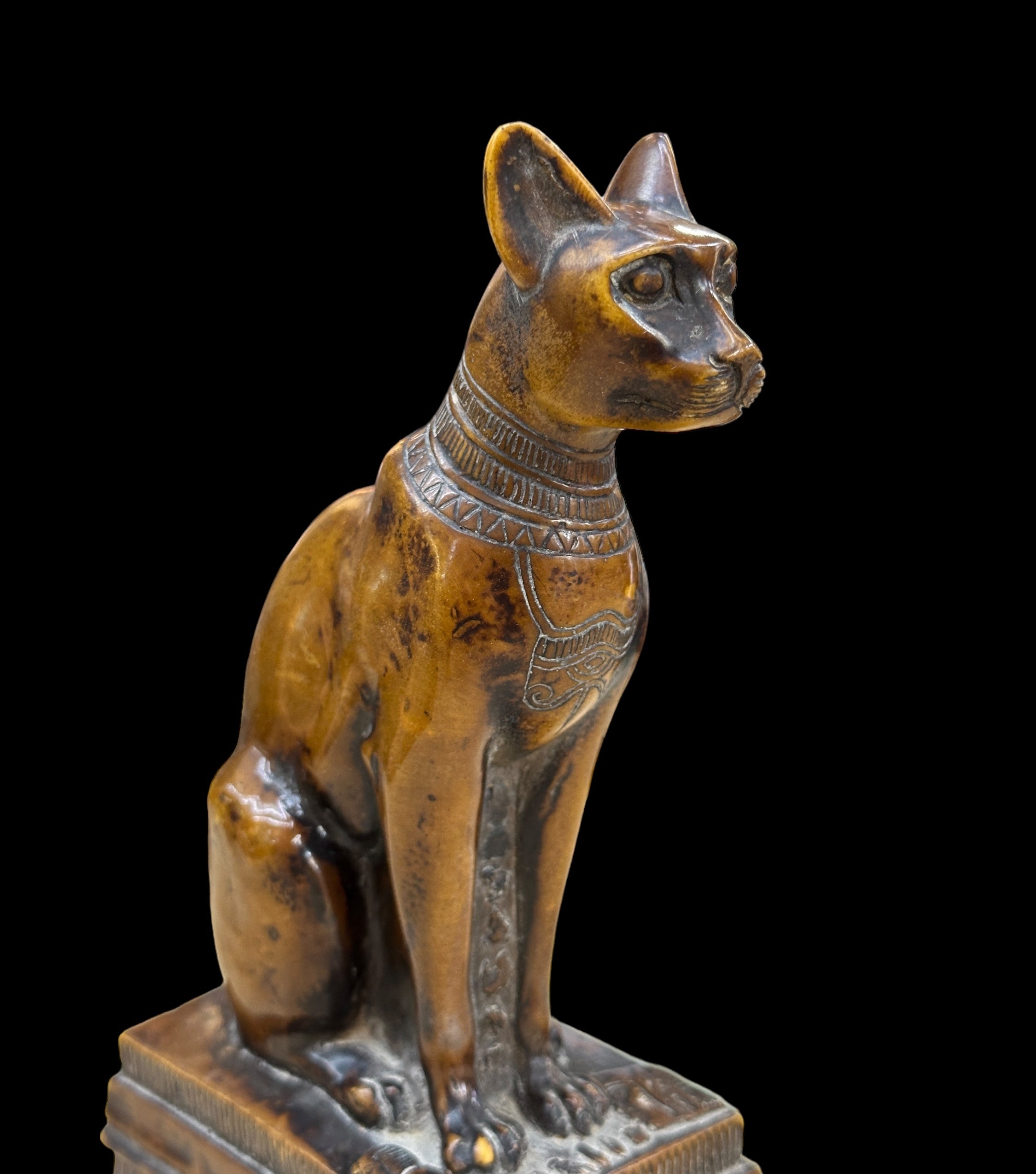 Bastet Statue