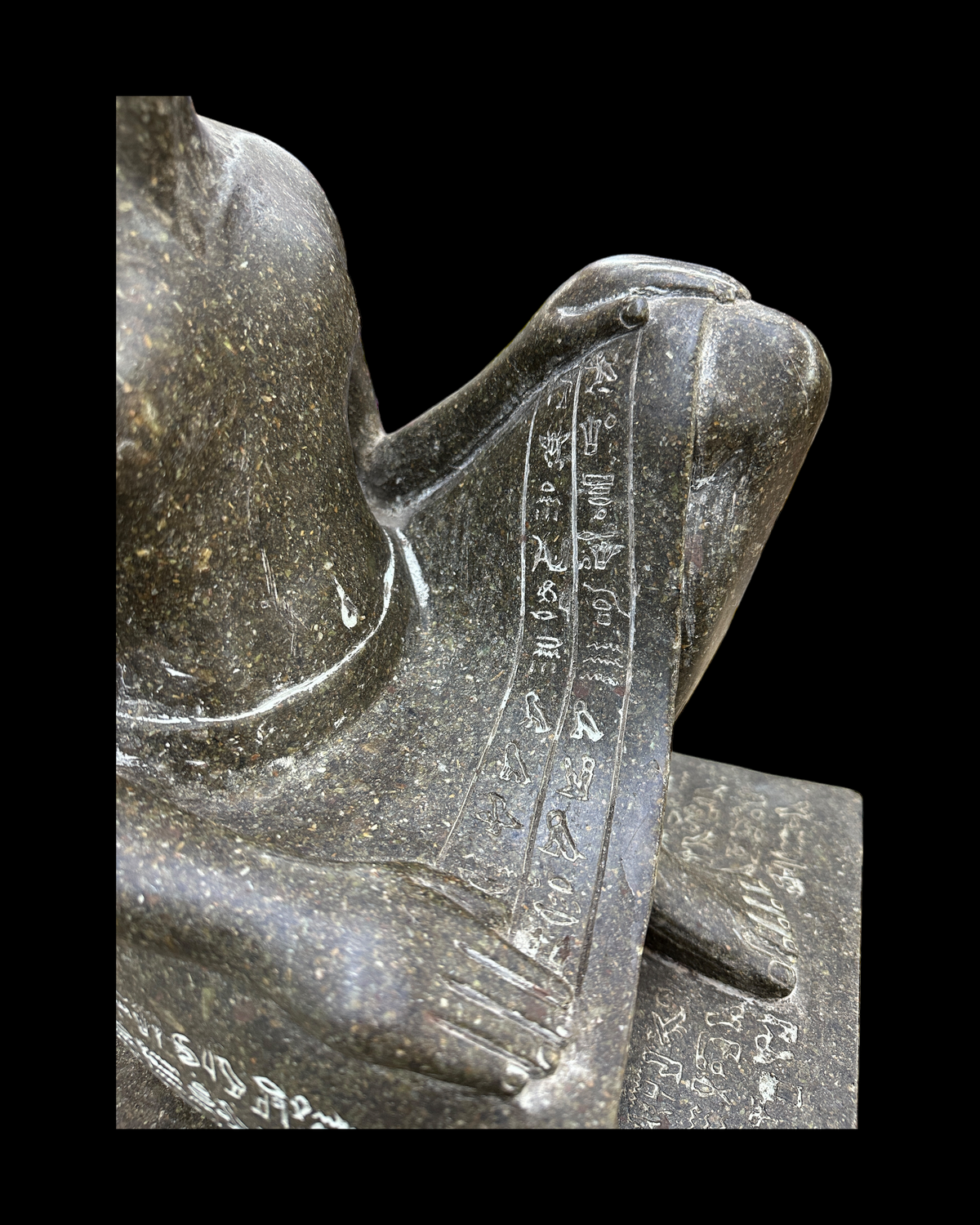 Vizier Hor Statue - Handcrafted in Egypt
