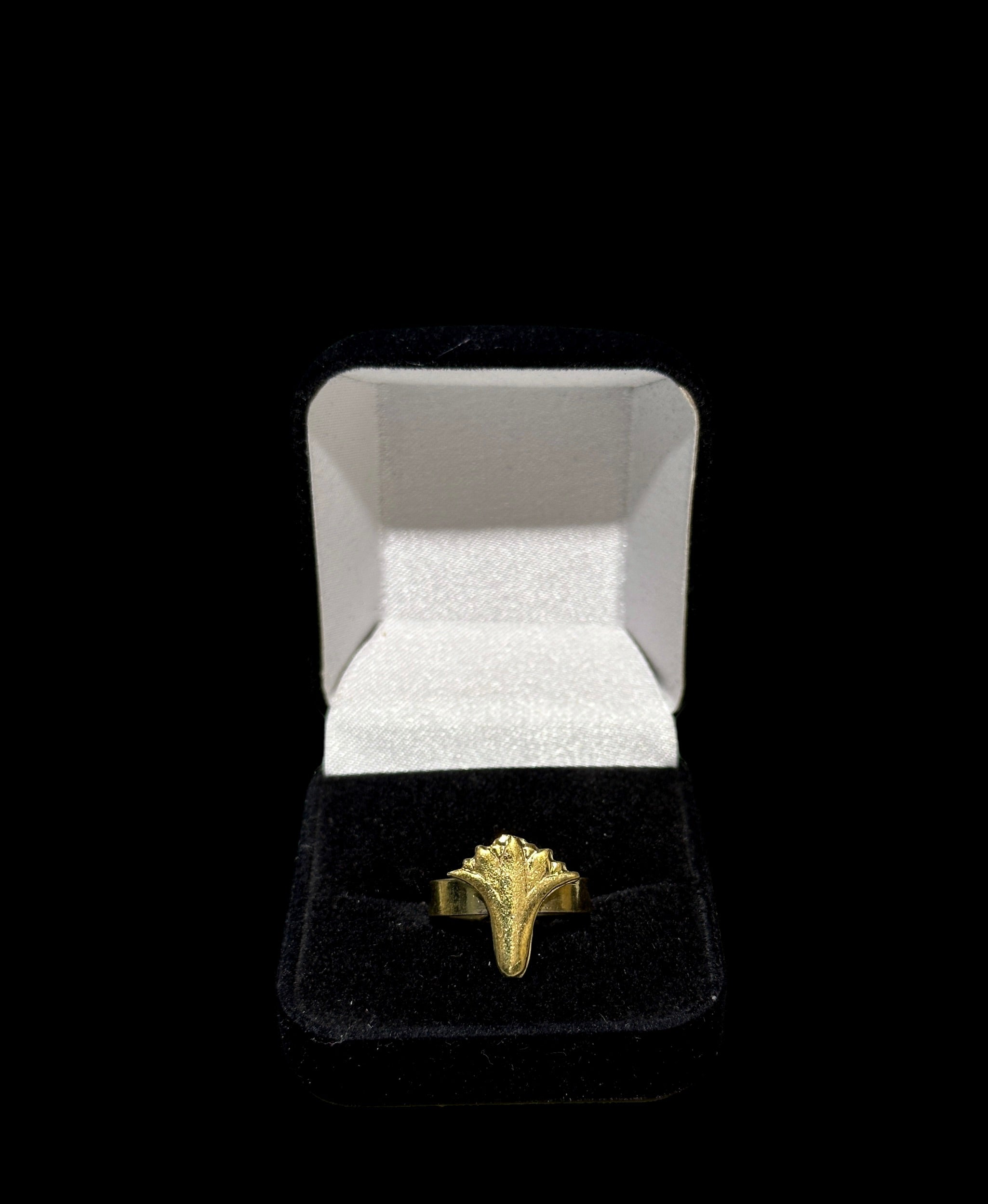 Lotus Ring - Brass