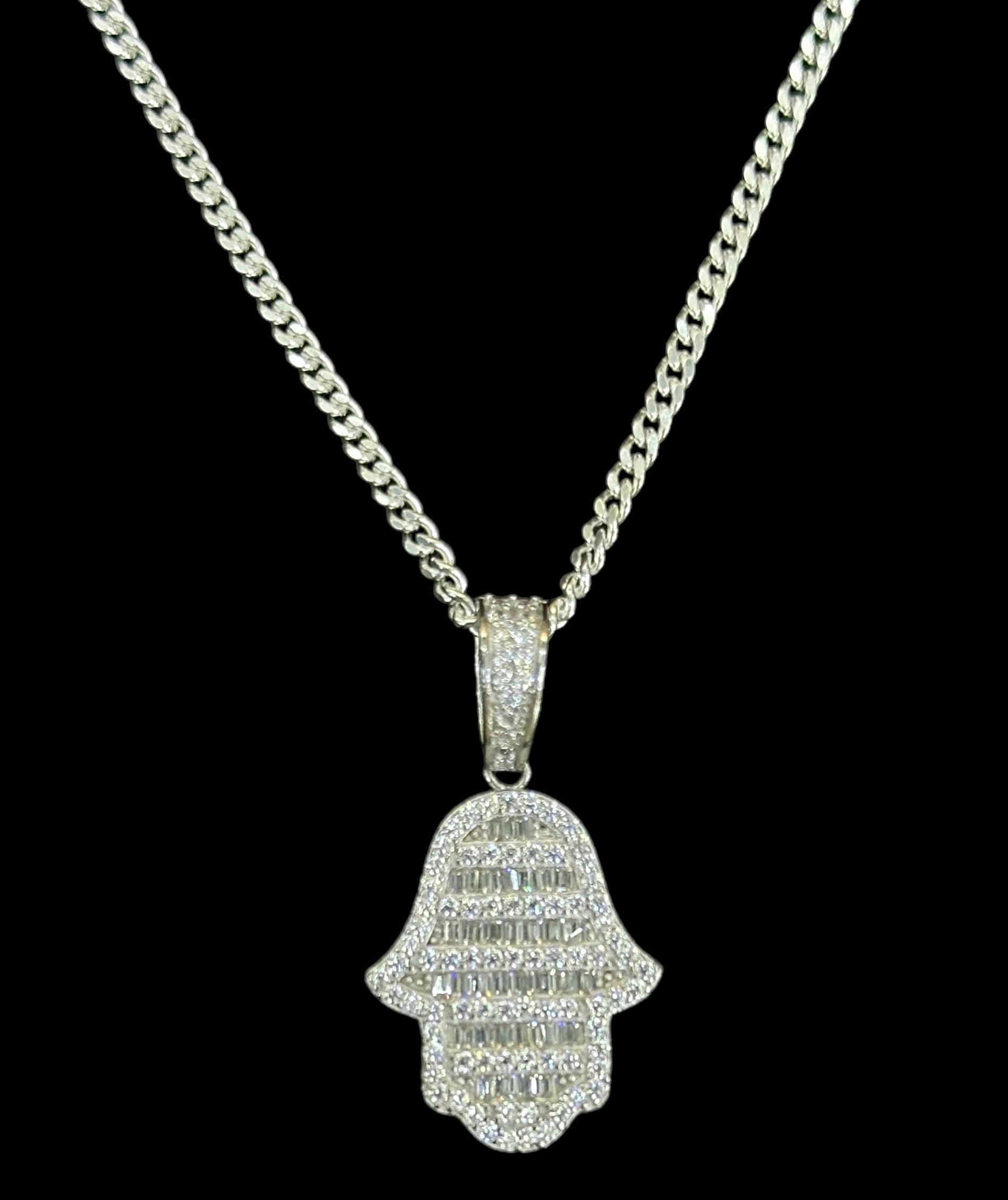 Bagette Hamsa Pendant