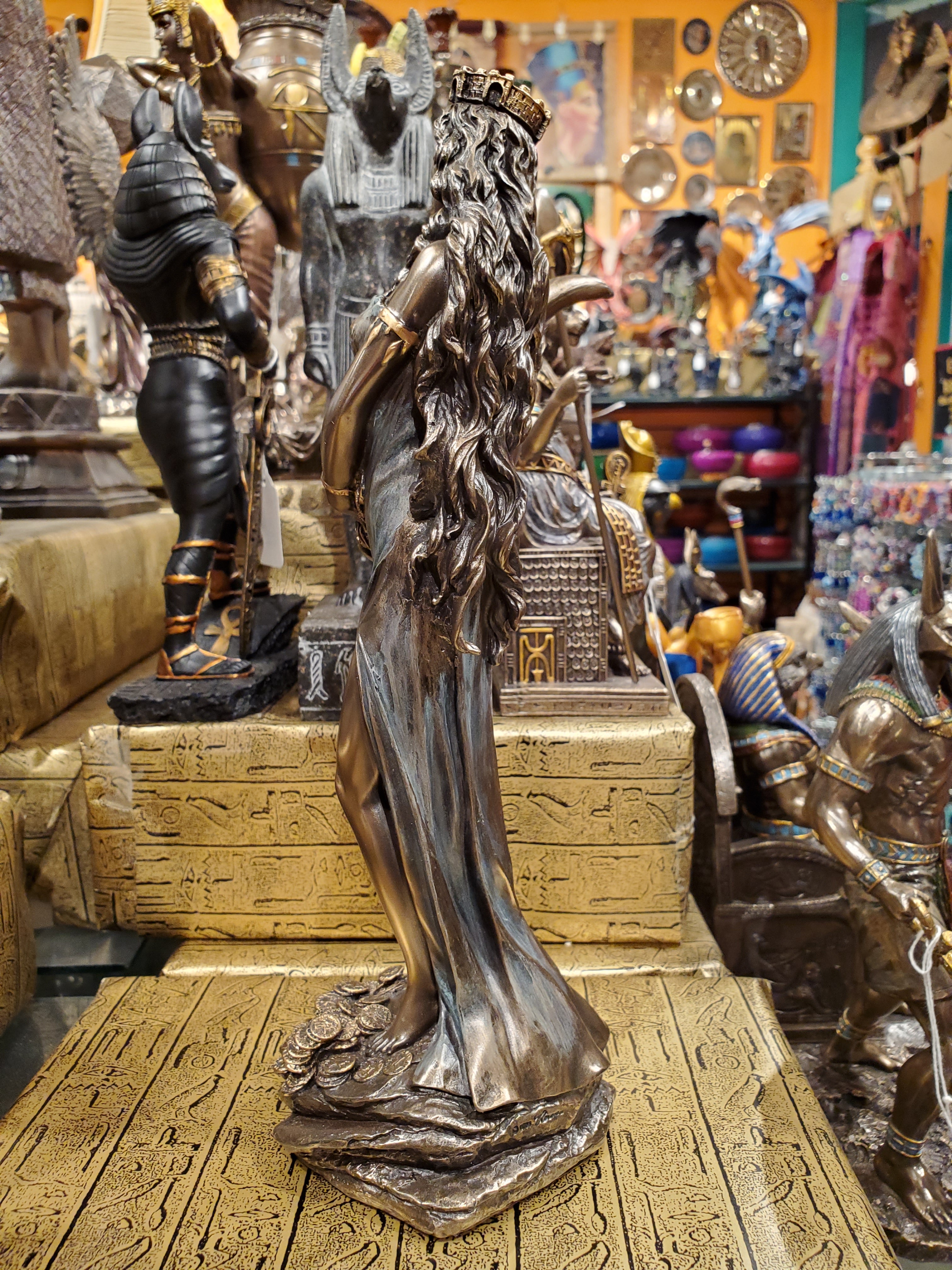 Lady Fortuna Statue - Roman Goddess of Fortune & Luck