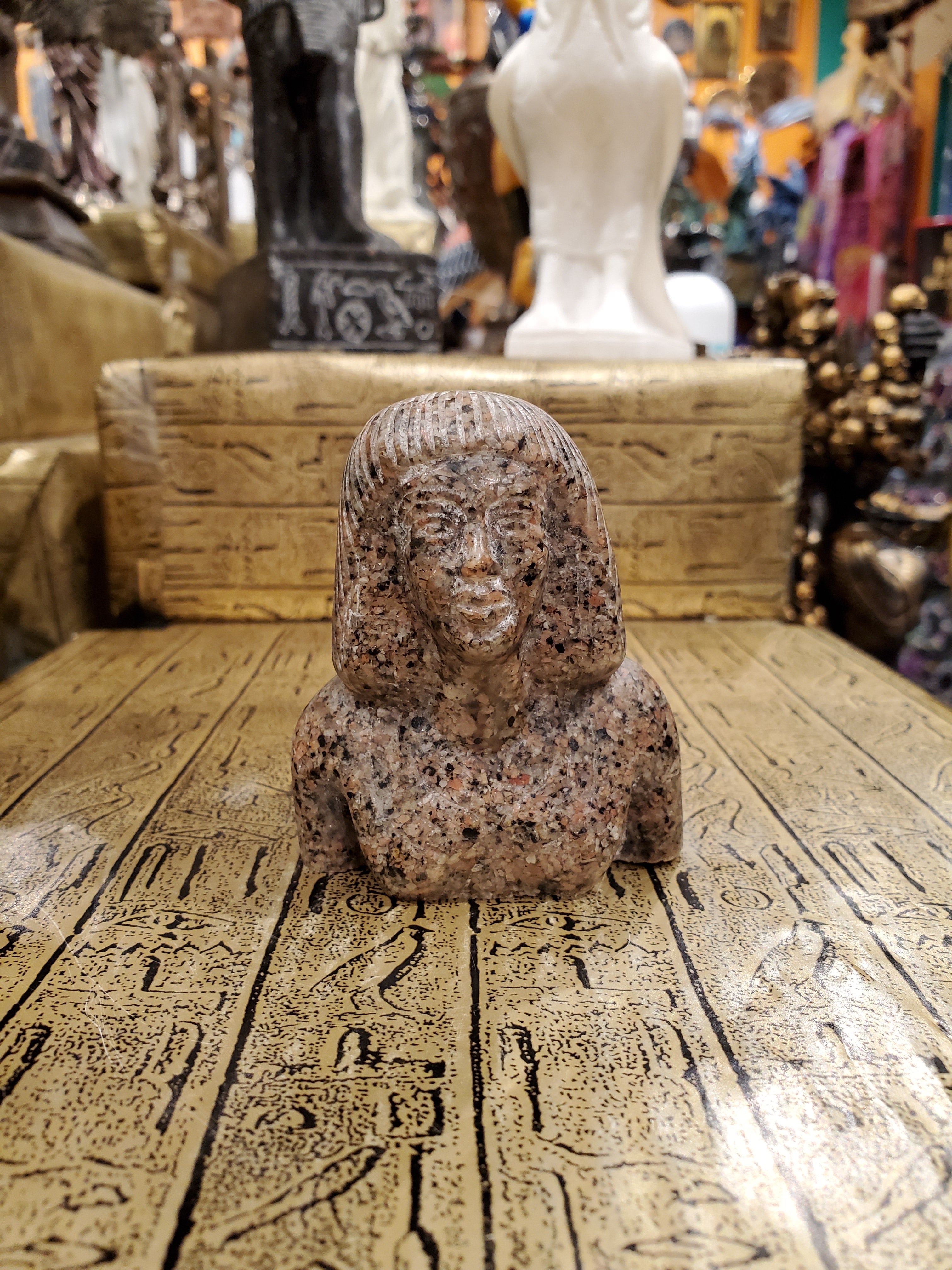 Egyptian Queen Statue - Made in Egypt