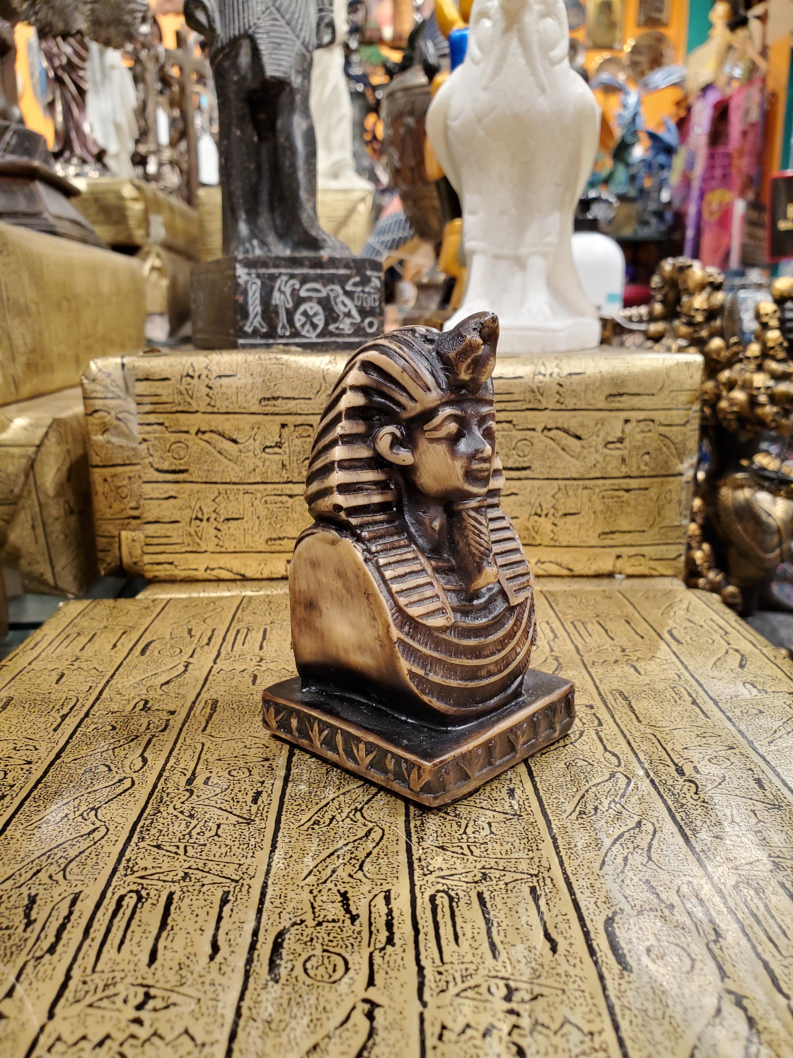 Pharaoh Statue - Made in Egypt