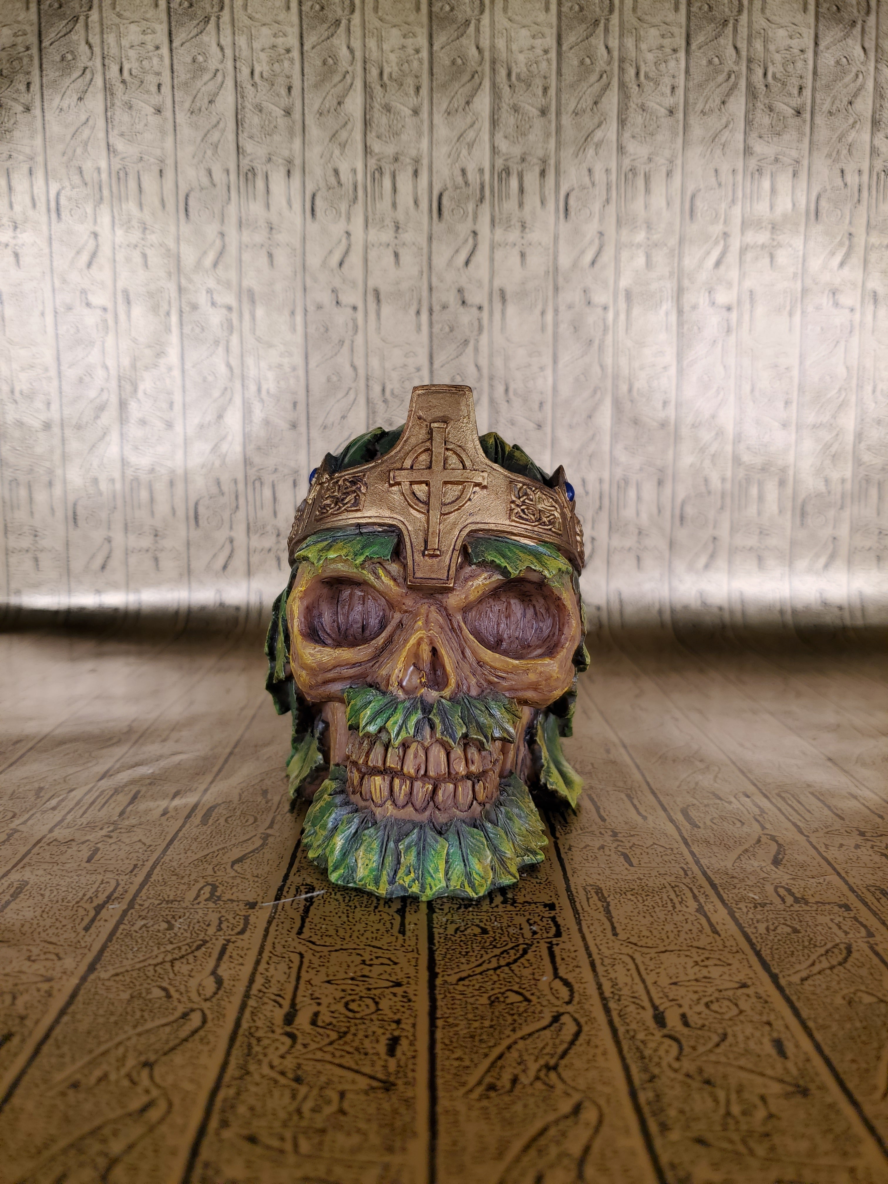 Greenman Skull Statue - Small