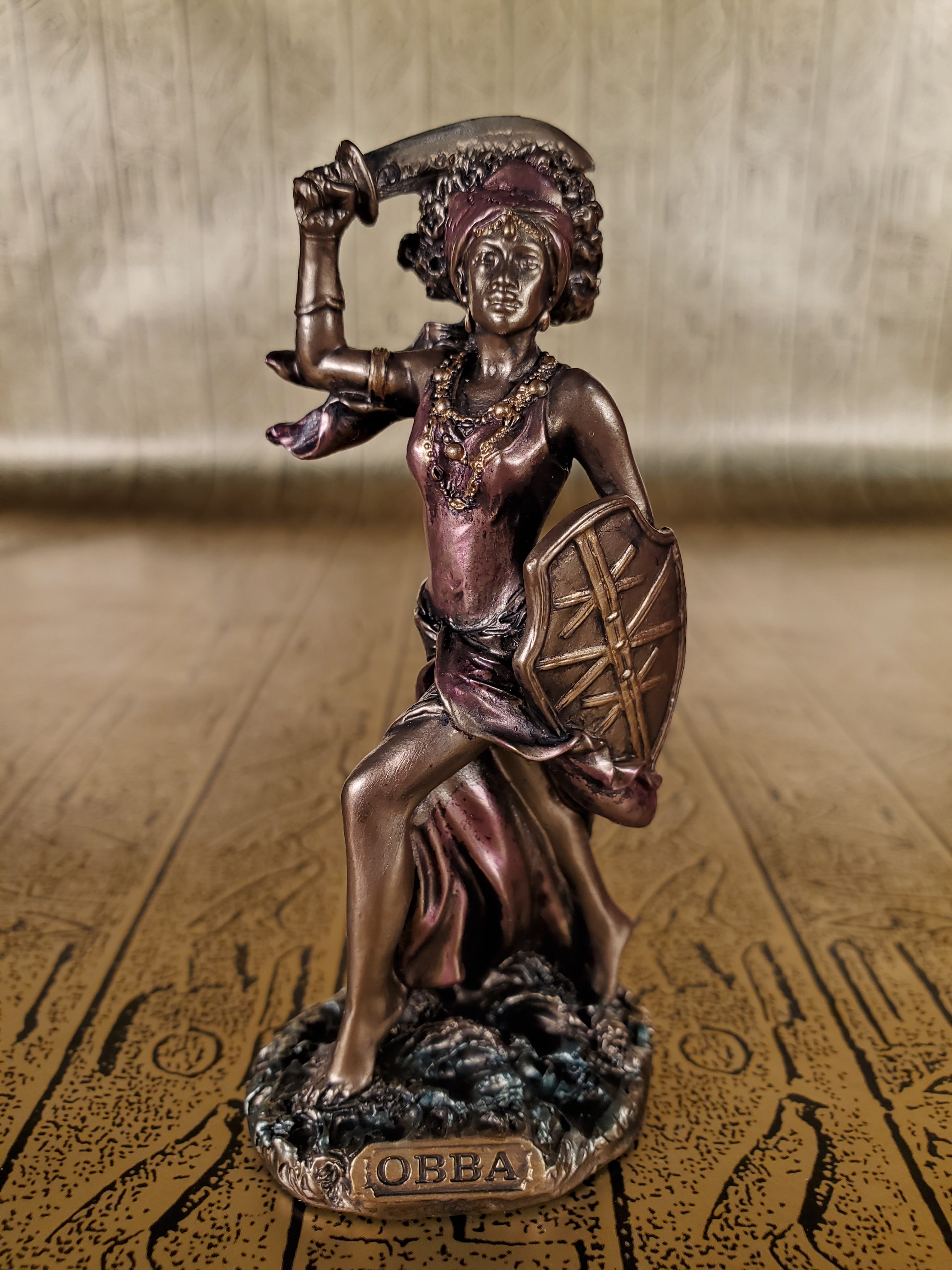 Oba Mini Statue