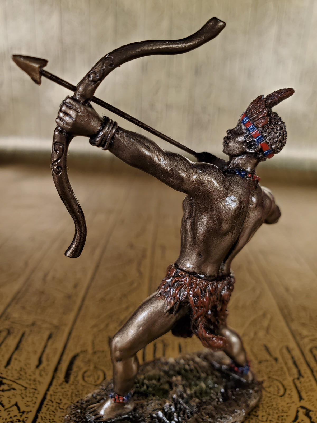 Oshosi Mini Statue