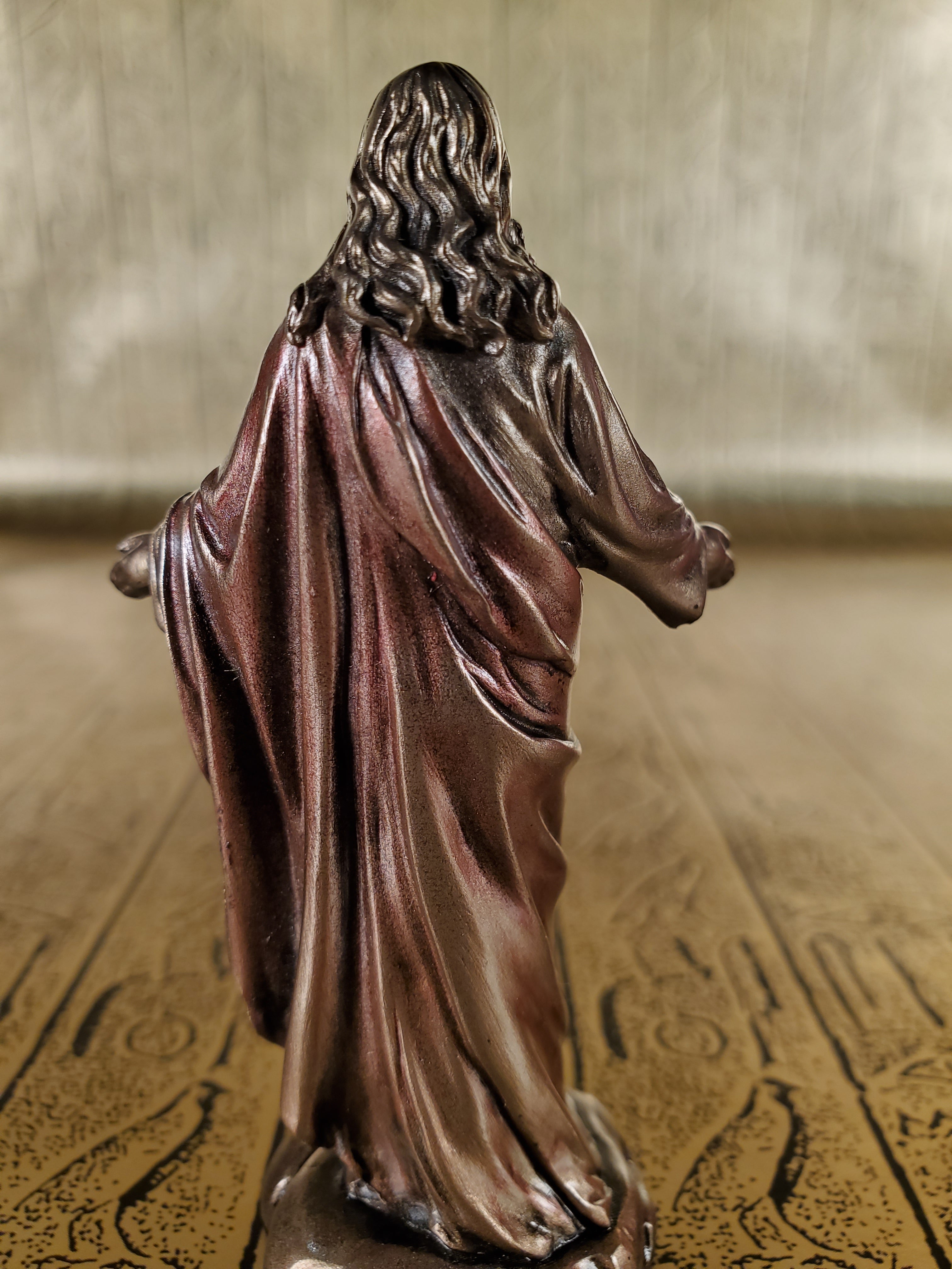 Sacred Heart of Jesus Mini Statue