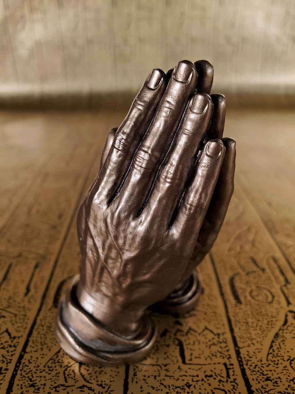 Praying Hands Mini Statue