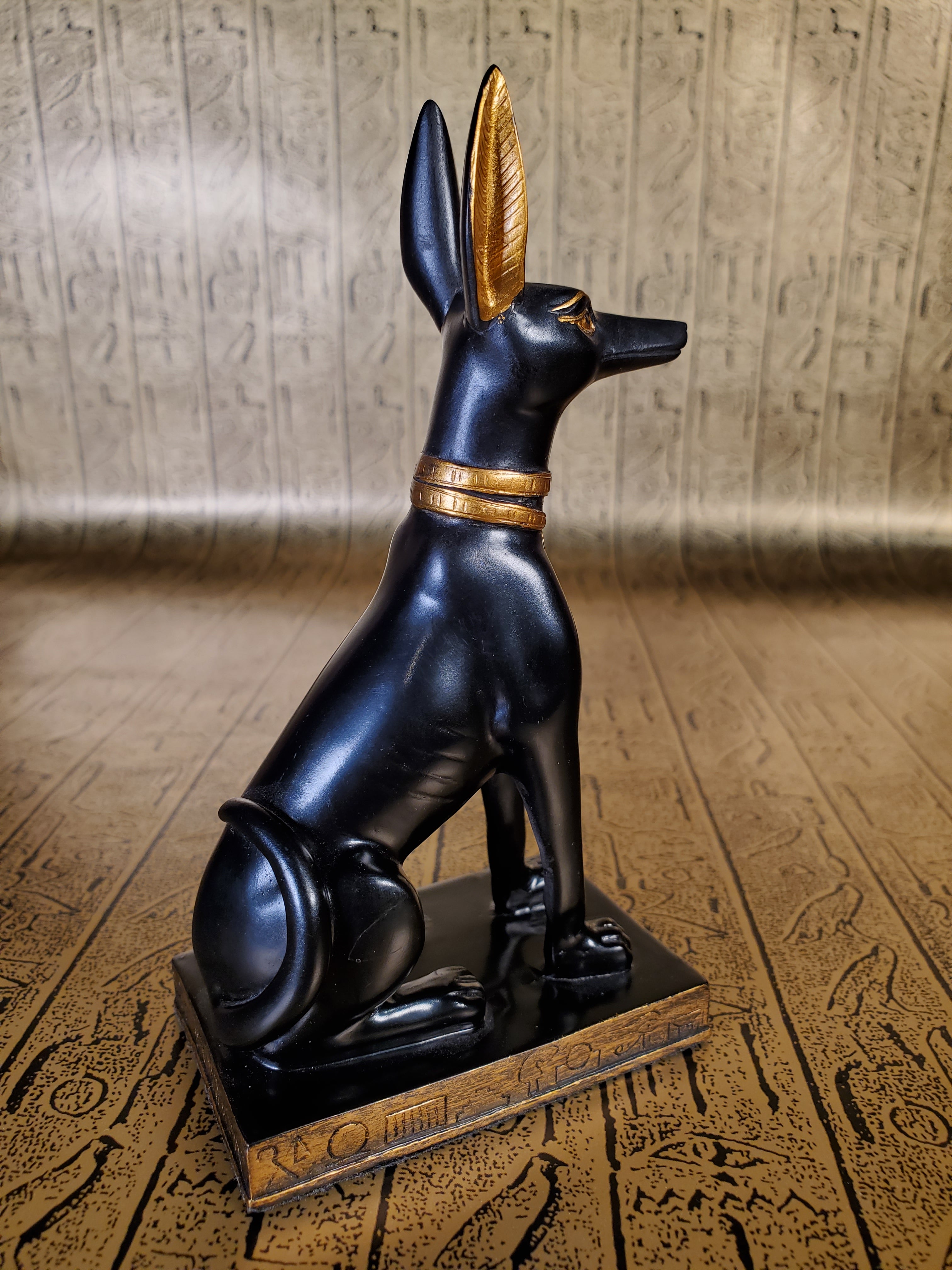 Anubis Statue