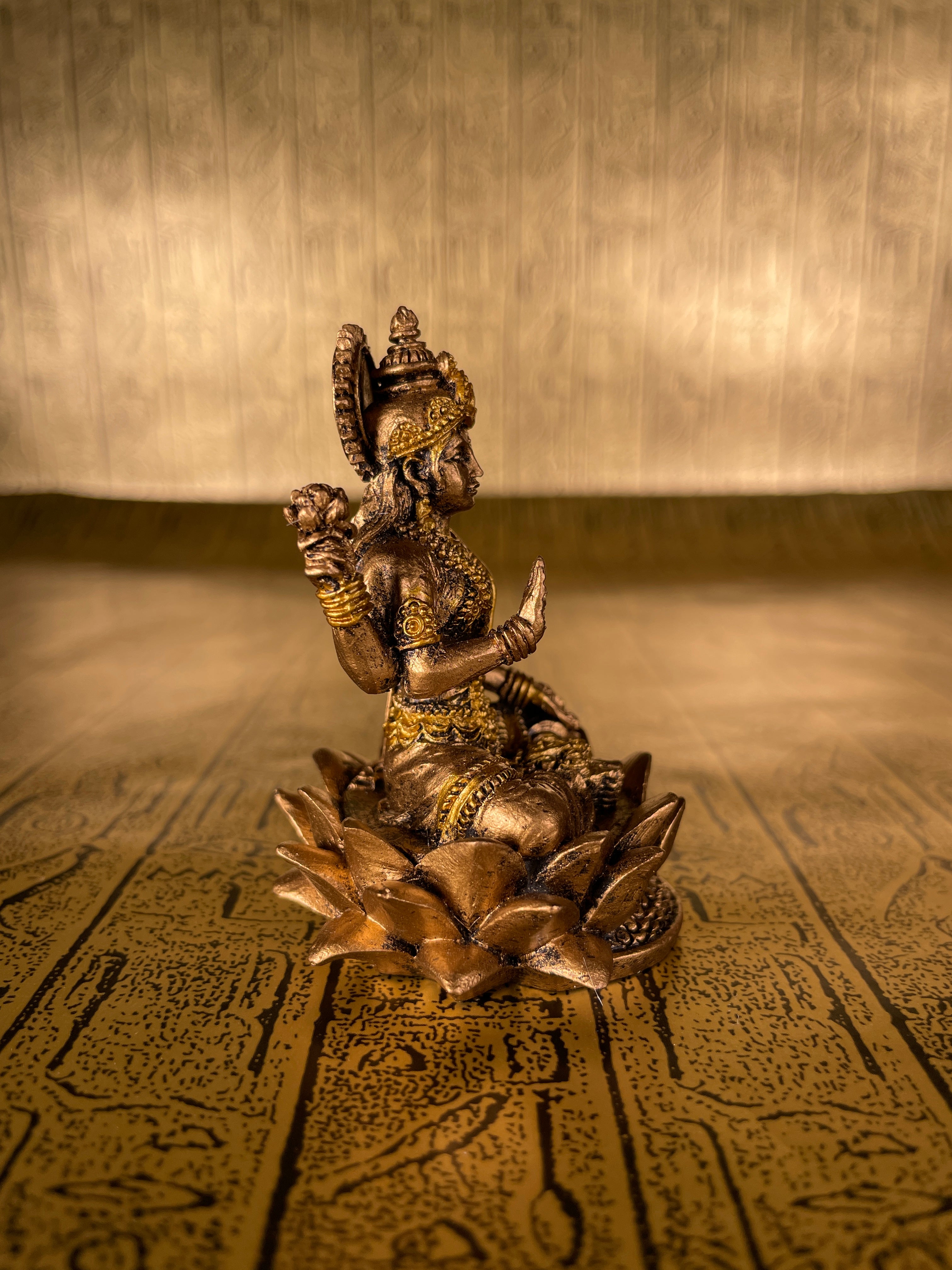 Lakshmi Mini Statue