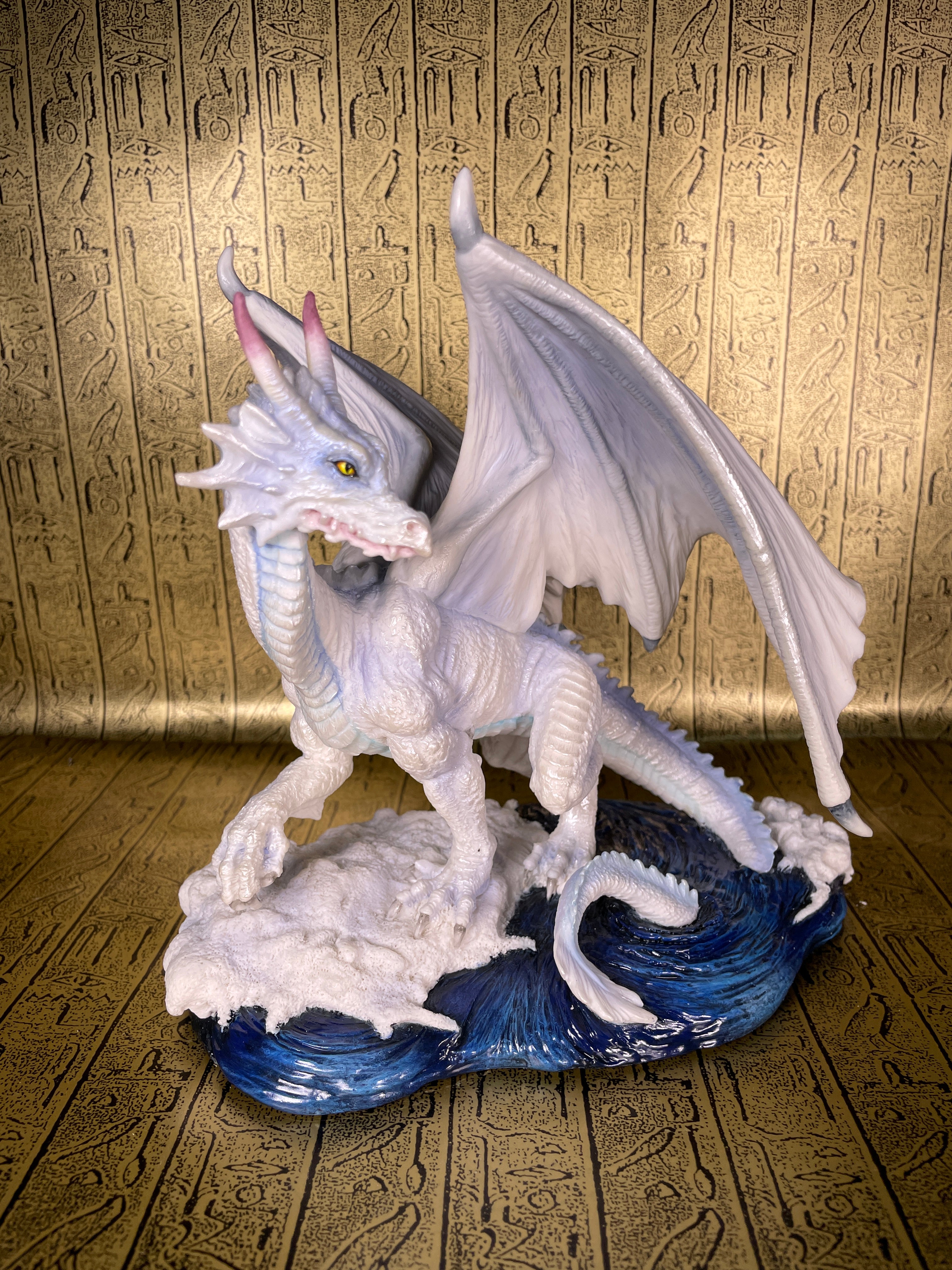 Glacial White Dragon