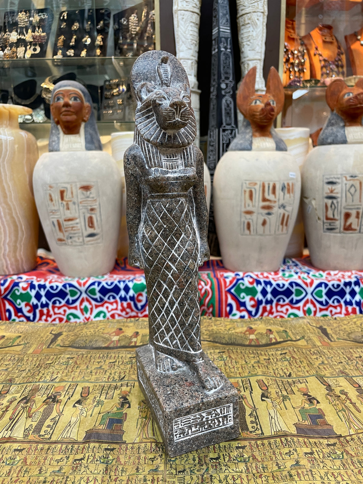 Sekhmet Statue - Dark Finish, 30 cm
