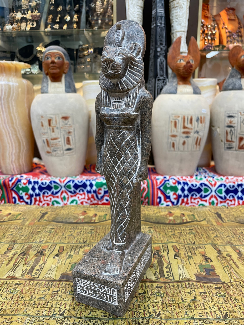 Sekhmet Statue - Dark Finish, 30 cm