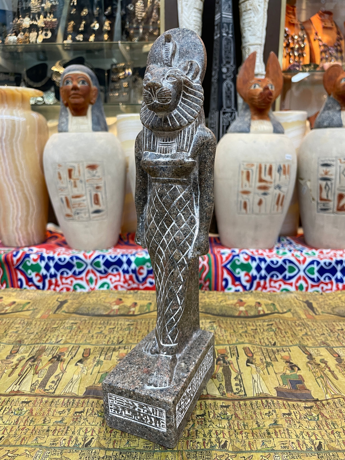 Sekhmet Statue - Dark Finish, 30 cm