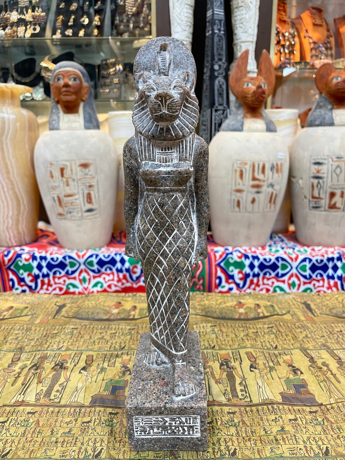 Sekhmet Statue - Dark Finish, 30 cm