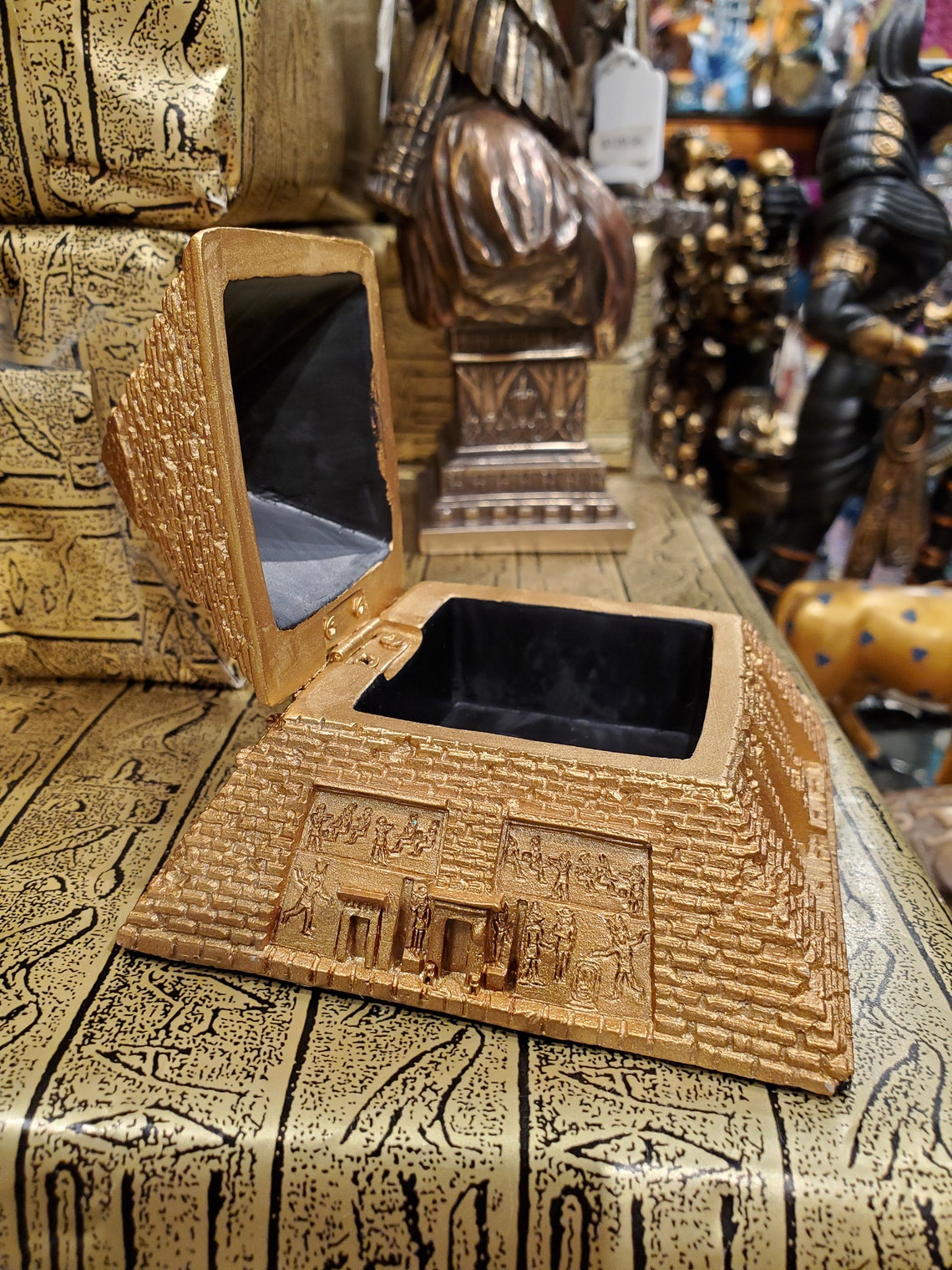 Pyramid Trinket Box