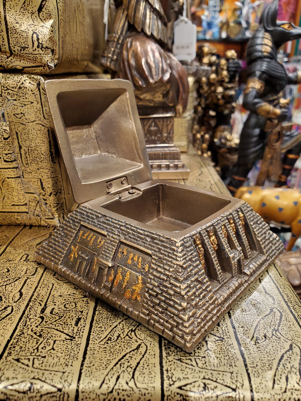 Pyramid Trinket Box